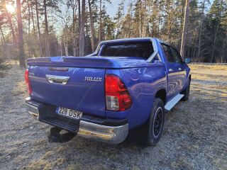 Toyota Hilux Legend 2.4 110kW