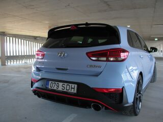 Hyundai i30 2.0 206kW