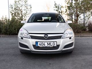 Opel Astra Elegance Facelift 1.6 85kW