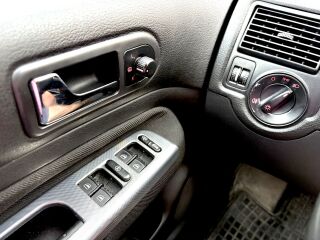Volkswagen Golf 2.0 85kW