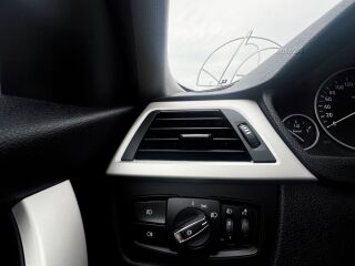 BMW 318 2.0 105kW