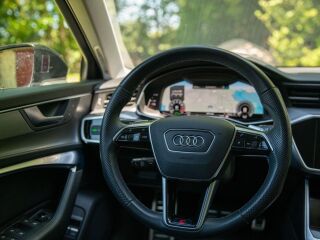 Audi A6 55TFSI E 2.0 270kW