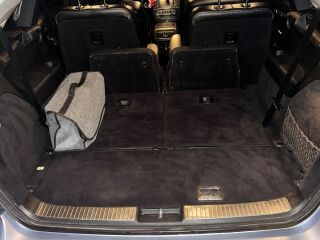 Mercedes-Benz R 320 3.0 V6 TDI 165kW
