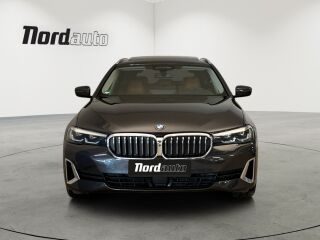 BMW 530 d xDrive Luxury Line LCI 3.0 210kW
