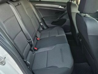 Volkswagen Golf DSG ATM 1.6 R4 TDi 85kW