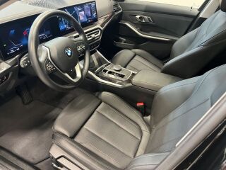BMW 320 d xDrive Touring LCI 2.0 R4 140kW
