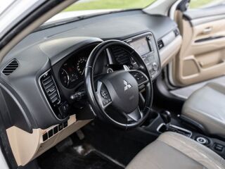Mitsubishi Outlander 2.0 110kW