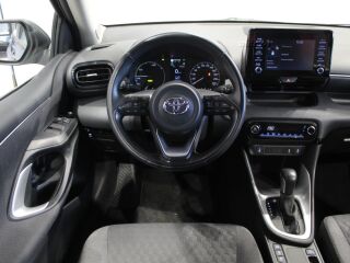 Toyota Yaris Active Plus 1.5 68кВ