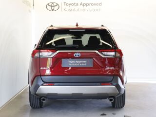 Toyota RAV4 Luxury Limited 131кВ