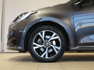 Toyota Yaris Active Plus 1.5 68kW
