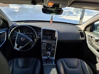 Volvo XC60 2.4 140kW