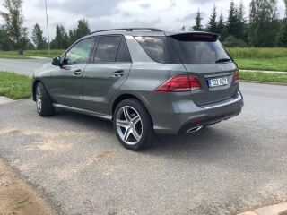 Mercedes-Benz GLE 350 AMG night packet 3.0 190kW