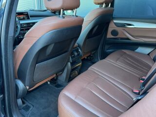 BMW X5 xDrive40d M-pakett 230кВ