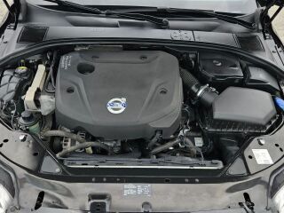 Volvo XC70 Summum Onyx Black 2.0 D4 133kW