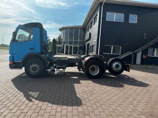 Volvo FL12