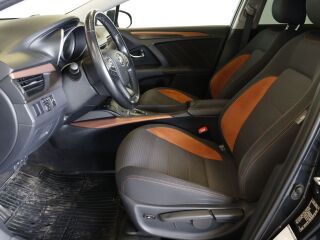 Toyota Avensis Active 108kW