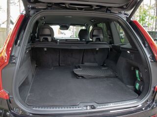 Volvo XC90 AWD B&W R-Design Dark Intelli PRO 2.0 B5 AWD MHEV KERS Kerghübriid 183kW