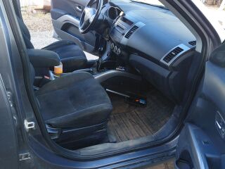 Mitsubishi Outlander 2.0 103kW