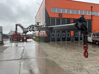 Scania R124 8x2*6 345kW