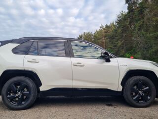 Toyota RAV4 Style AWD 2.5 131kW