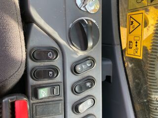 Komatsu PC170LC-10 90kW