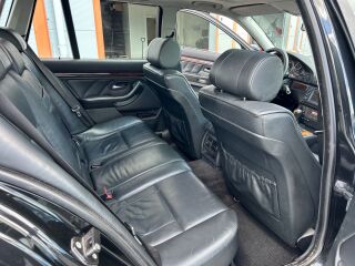 BMW 525 2.5 141kW