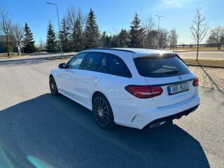 Mercedes-Benz C 300 AMG