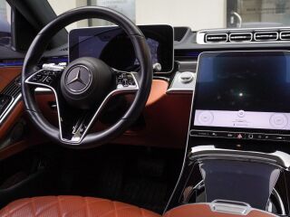 Mercedes-Benz S 500 4matic 3.0 320кВ