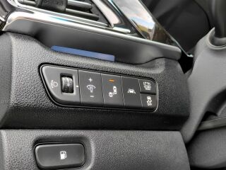Kia Niro Facelift Premium HYBRID 1.6 77кВ