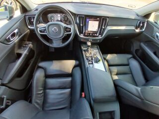 Volvo V60 INSCRIPTION 2.0 R4 D 140kW