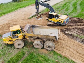 Volvo EC250DL 152kW
