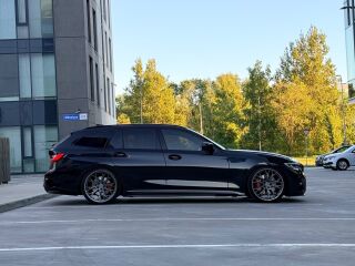 BMW 320 d xDrive M-Pakett 2.0 140kW
