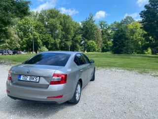 Skoda Octavia 5E 1.2 77kW