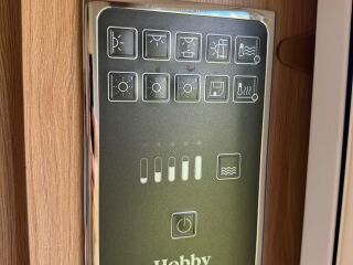 Hobby 400 SFE DE LUXE