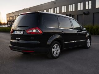 Ford Galaxy Individual Edition Ghia Facelift 2.0 120kW