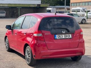 Honda Jazz 1.3 73кВ