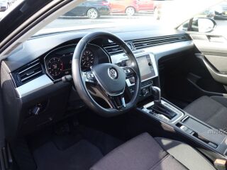 Volkswagen Passat VARIANT COMFORTLINE 2.0 R4 110kW