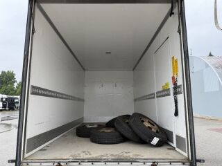 Renault Master 4X2 + EURO6 + LIFT 120kW