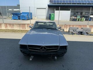 Mercedes-Benz 450 4.5 147kW