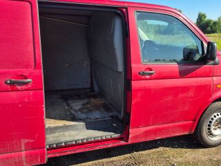 Volkswagen Transporter 2.5 96кВ