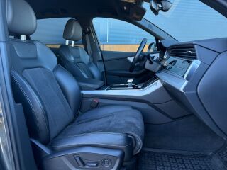 Audi Q7 50TDI Quattro S-line 3.0 210kW