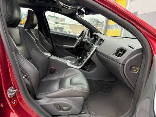 Volvo V60 Summum Facelift AWD 2.4 D6 158кВ