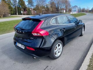 Volvo V40 2.0 140кВ