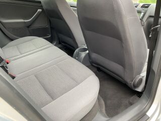 Volkswagen Golf V 1.4 R4 55kW
