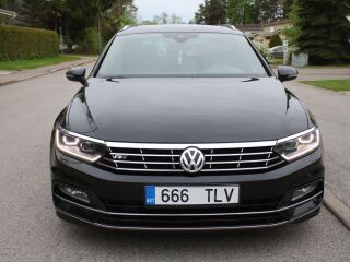 Volkswagen Passat R-line 2.0 176kW