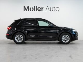 Audi Q5 2024m  2.0TDI  Nr  65 2.0 120кВ