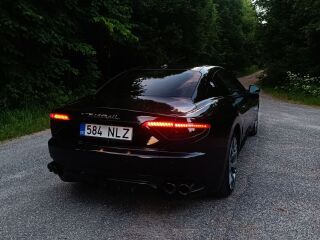 Maserati GranTurismo Pininfarina 4.7 V8 323kW
