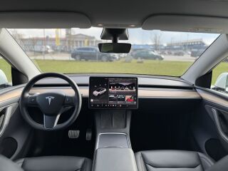 Tesla Model Y Performance Performance Dual Motor 393kw 393kW
