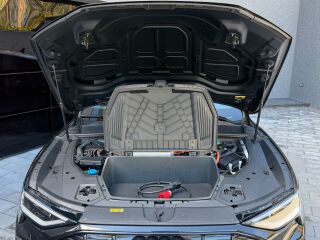 Audi e-tron Sportback 55 S-line quattro 300kW 158kW