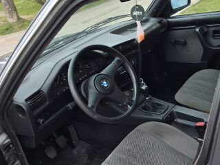 BMW 324 2.4 R6 M21 TD 85kW